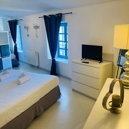 C'Est Une Maison Bleue Carcassonne Zewnętrze zdjęcie