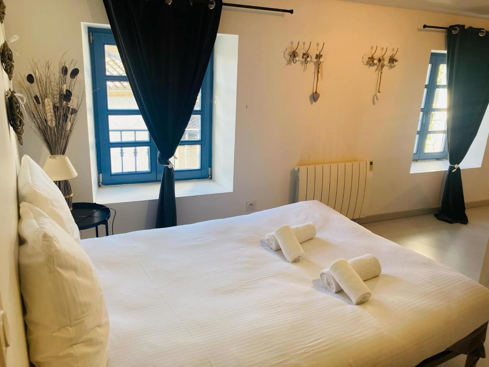 C'Est Une Maison Bleue Carcassonne Zewnętrze zdjęcie